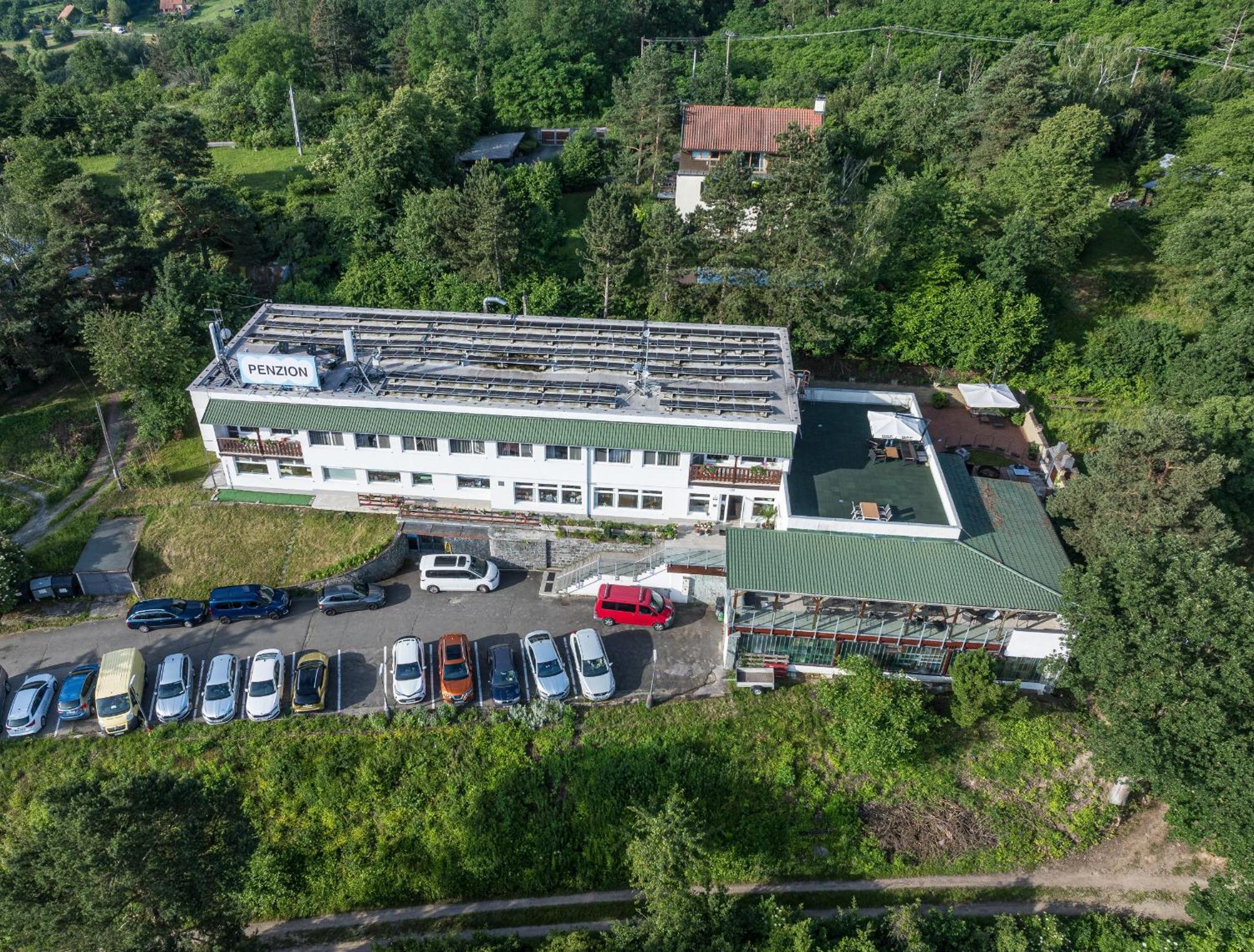 Penzion Kozi Horka U Brnenske Prehrady Brno Exterior photo